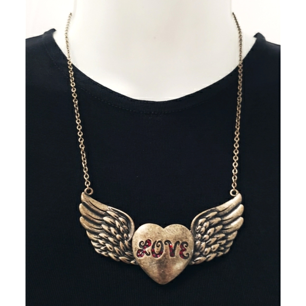 NEW Boho Heart Love Angel Wings Necklace